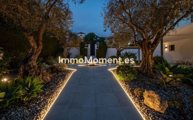 Reventa - Villa independiente - Marbella - Nueva Andalucía