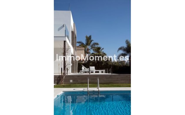 Reventa - Villa independiente - Marbella - Nueva Andalucía