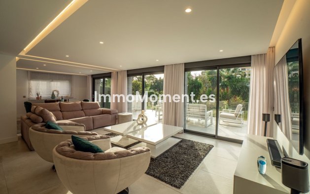 Reventa - Villa independiente - Marbella - Nueva Andalucía