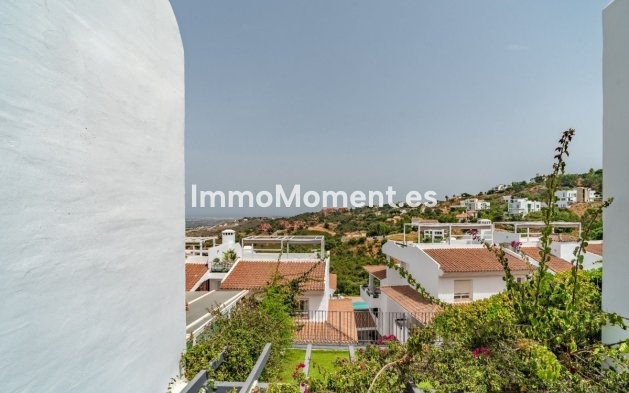 Resale - Apartment - Marbella - La Mairena
