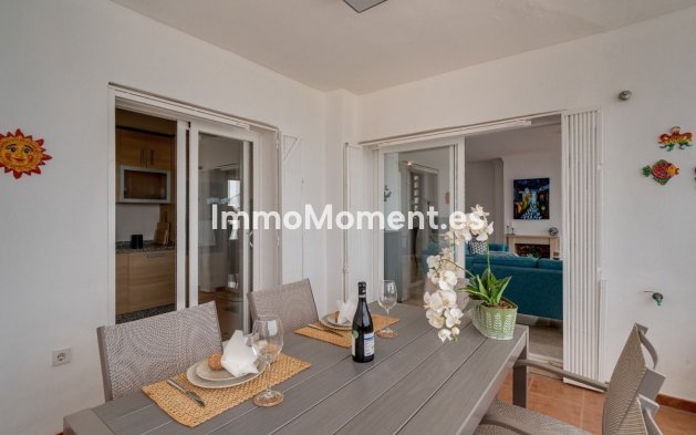 Resale - Apartment - Marbella - La Mairena