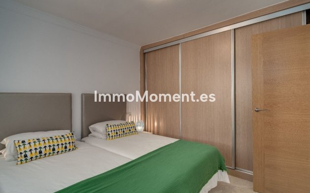 Resale - Apartment - Marbella - La Mairena