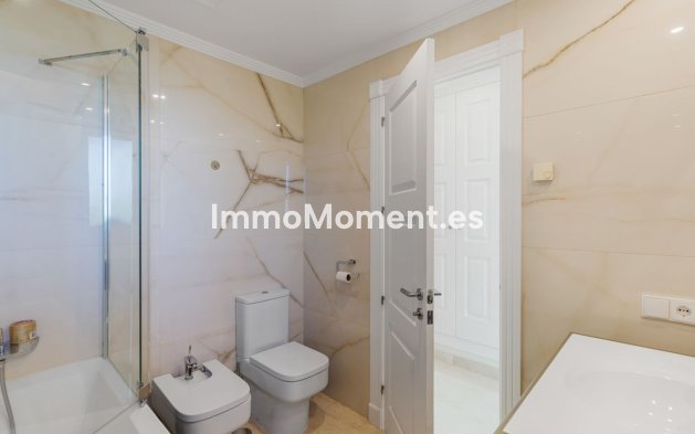 Wiederverkauf - Wohnung - Marbella - Bahía de Marbella