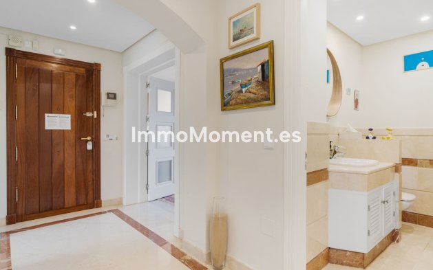 Wiederverkauf - Wohnung - Marbella - Bahía de Marbella