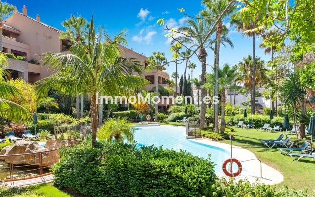 Wiederverkauf - Wohnung - Marbella - Bahía de Marbella