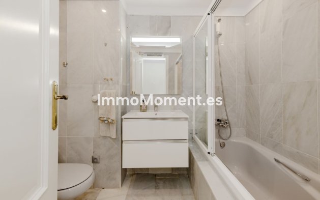 Wiederverkauf - Wohnung - Marbella - Marbella Centro