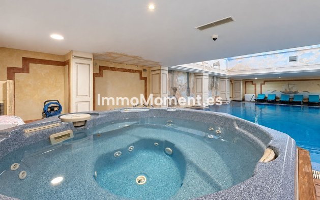 Wiederverkauf - Wohnung - Estepona  - Estepona Centro