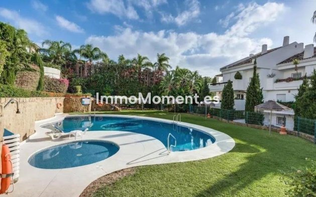 Wiederverkauf - Wohnung - Marbella - Nueva Andalucía
