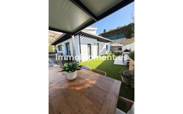 Wiederverkauf - Freistehende Villa - Benalmadena - Arroyo de la Miel
