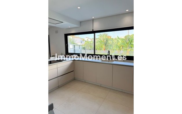 Wiederverkauf - Freistehende Villa - Benalmadena - Arroyo de la Miel