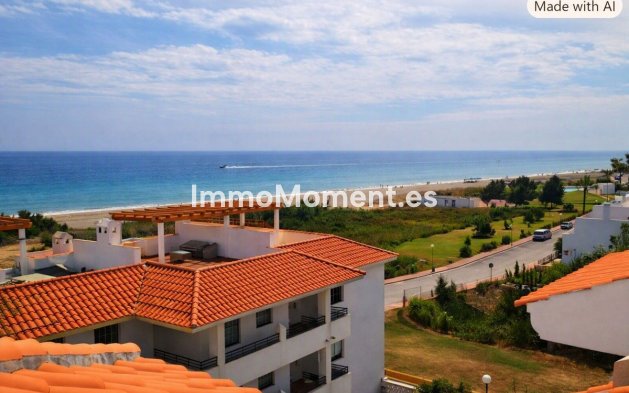 Resale - Apartment - Manilva - La Duquesa