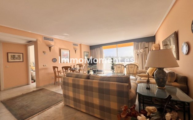 Wiederverkauf - Wohnung - Estepona  - Bel Air