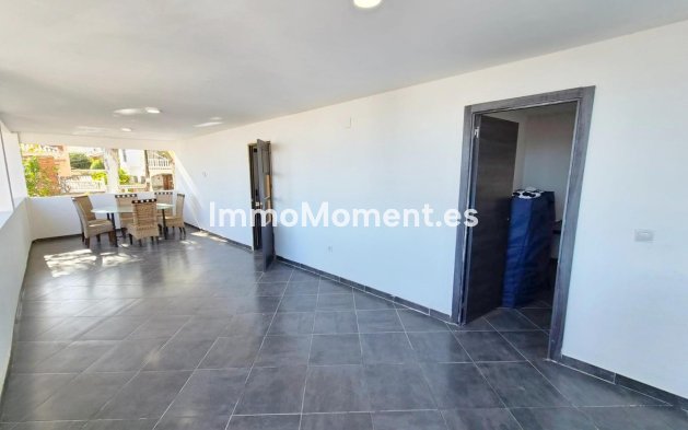 Resale - Detached villa - Benalmadena - Benalmadena Centro