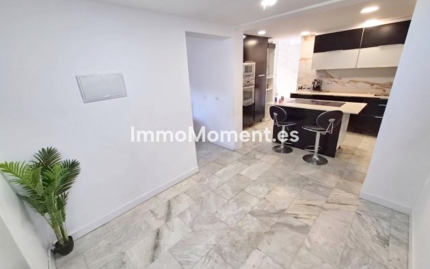 Resale - Detached villa - Benalmadena - Benalmadena Centro