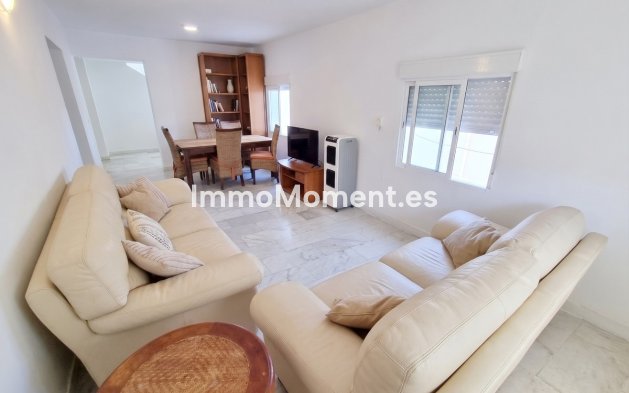Resale - Detached villa - Benalmadena - Benalmadena Centro