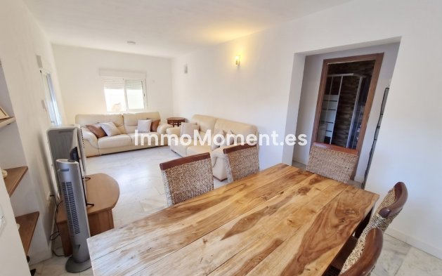 Resale - Detached villa - Benalmadena - Benalmadena Centro