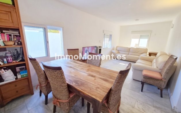 Resale - Detached villa - Benalmadena - Benalmadena Centro
