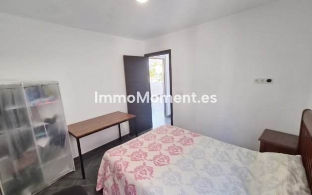 Resale - Detached villa - Benalmadena - Benalmadena Centro
