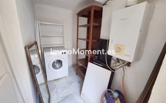 Resale - Detached villa - Benalmadena - Benalmadena Centro
