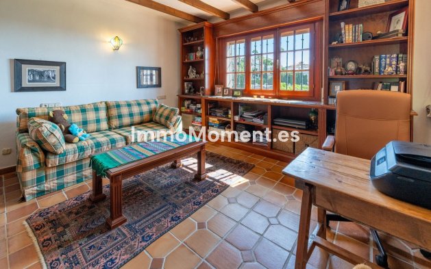 Resale - Detached villa - Mijas - El Coto