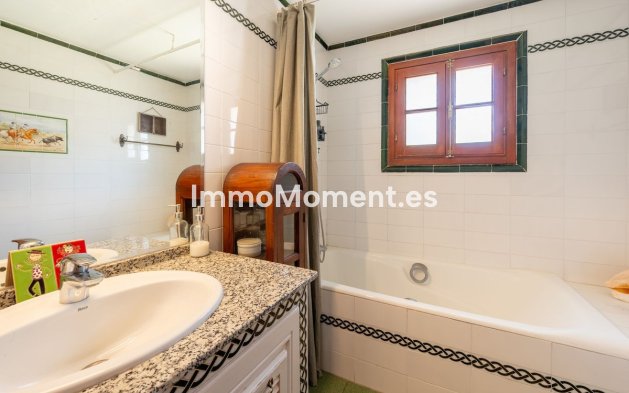 Resale - Detached villa - Mijas - El Coto