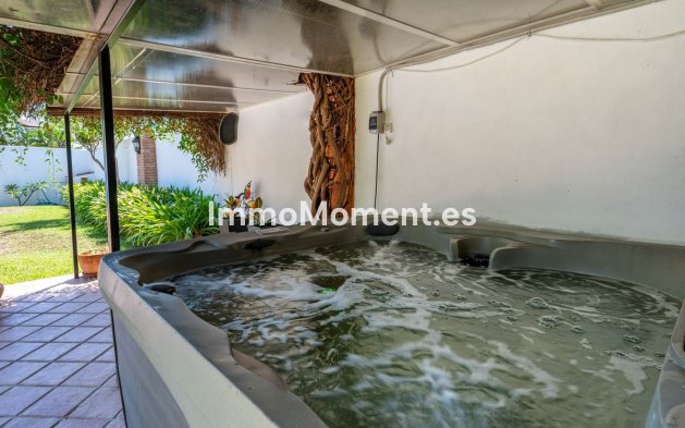 Resale - Detached villa - Mijas - El Coto