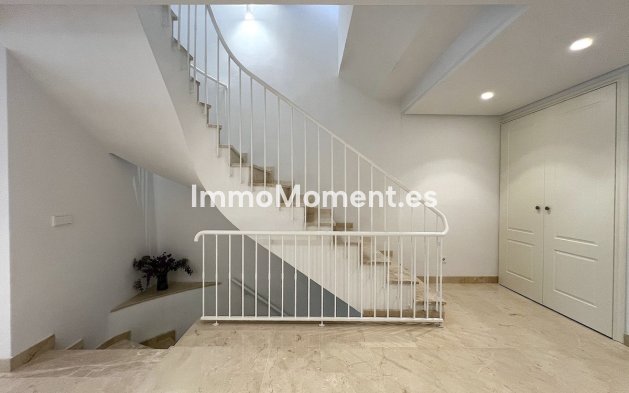 Wiederverkauf - Reihenhaus - Estepona  - Estepona Centro