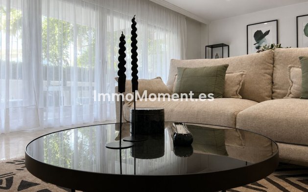 Wiederverkauf - Reihenhaus - Estepona  - Estepona Centro