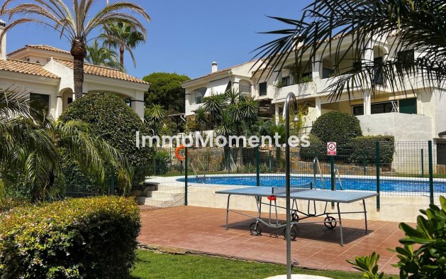 Wiederverkauf - Reihenhaus - Estepona  - Estepona Centro