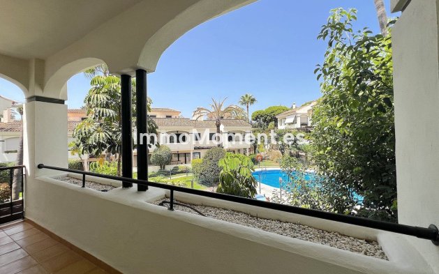 Wiederverkauf - Reihenhaus - Estepona  - Estepona Centro
