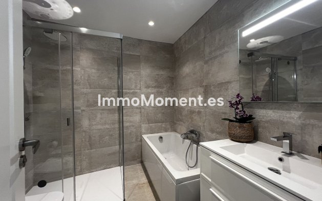 Wiederverkauf - Reihenhaus - Estepona  - Estepona Centro