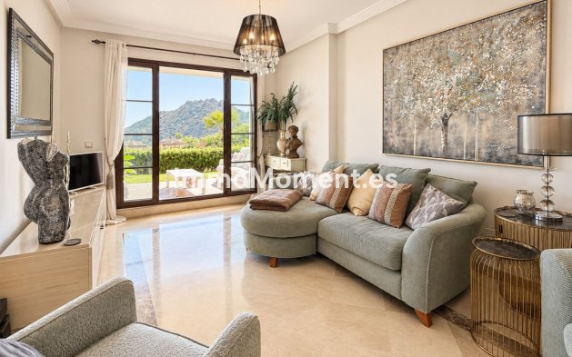 Reventa - Apartamento - Benahavís - Los Arqueros