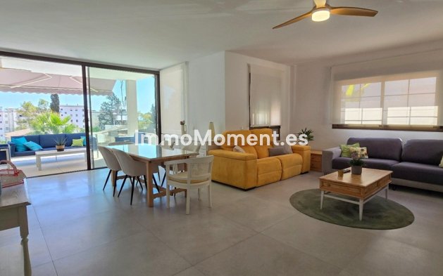Wiederverkauf - Freistehende Villa - Torremolinos