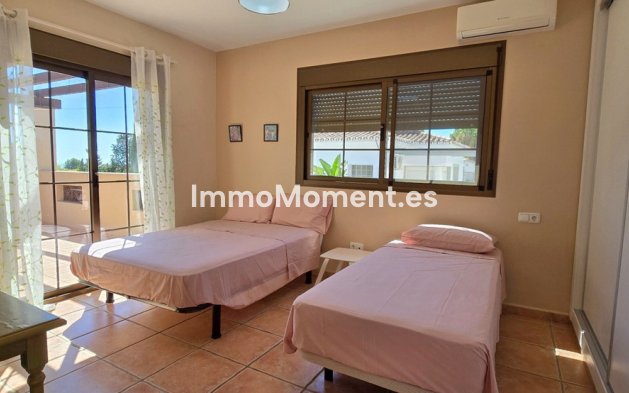 Wiederverkauf - Freistehende Villa - Torremolinos