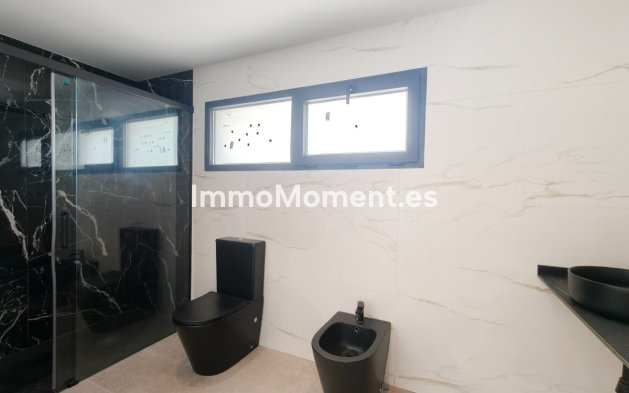 Wiederverkauf - Freistehende Villa - Denia - Denia Centro