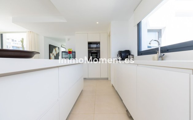 Resale - Apartment - Fuengirola - Fuengirola Centro