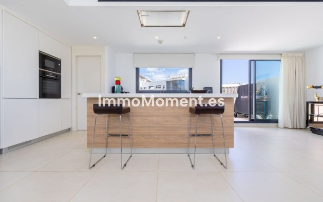 Resale - Apartment - Fuengirola - Fuengirola Centro