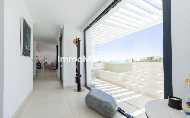 Resale - Apartment - Fuengirola - Fuengirola Centro