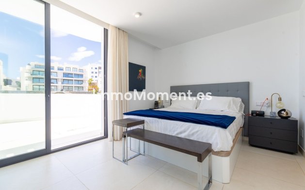 Resale - Apartment - Fuengirola - Fuengirola Centro