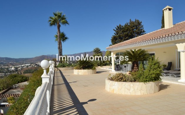 Reventa - Villa independiente - Mijas - Sierrezuela