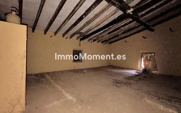 Reventa - Casa de campo - Yecla - Yecla Centro