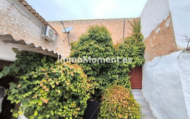 Reventa - Casa de campo - Yecla - Yecla Centro