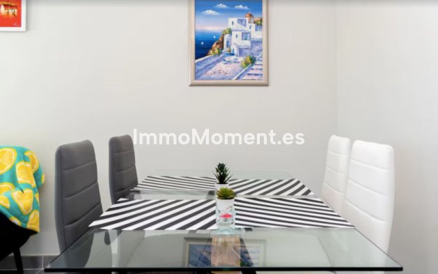 Wiederverkauf - Wohnung - Estepona  - Estepona Centro