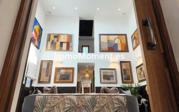 Bestaande woning - Vrijstaande villa - Estepona  - Estepona Centro
