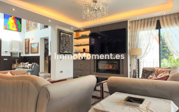Bestaande woning - Vrijstaande villa - Estepona  - Estepona Centro