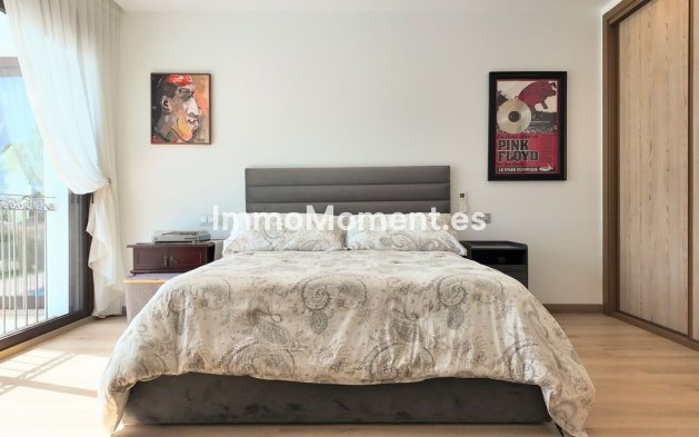 Bestaande woning - Vrijstaande villa - Estepona  - Estepona Centro