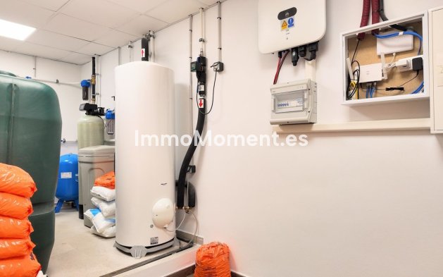 Bestaande woning - Vrijstaande villa - Estepona  - Estepona Centro