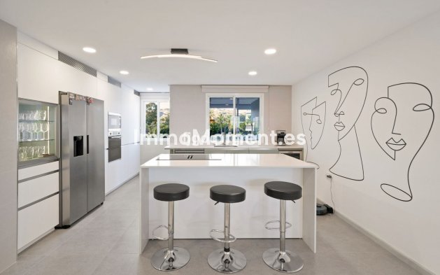 Reventa - Apartamento - Marbella - Marbella Centro