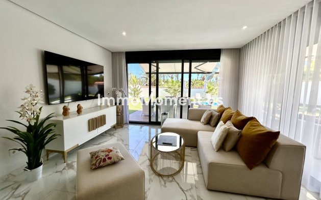 Resale - Detached villa - Cartagena - Los Urrutias