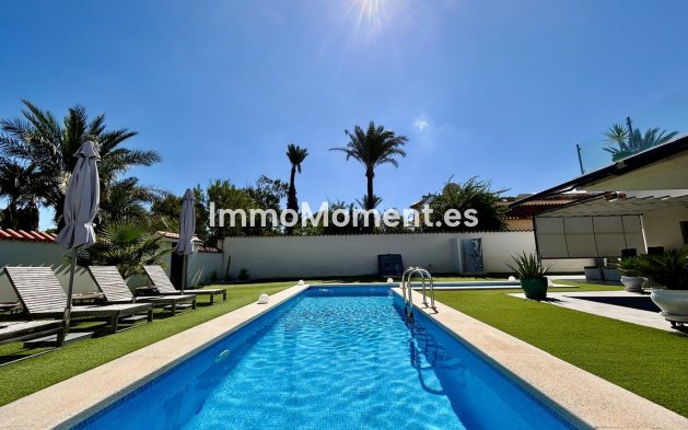Resale - Detached villa - Cartagena - Los Urrutias